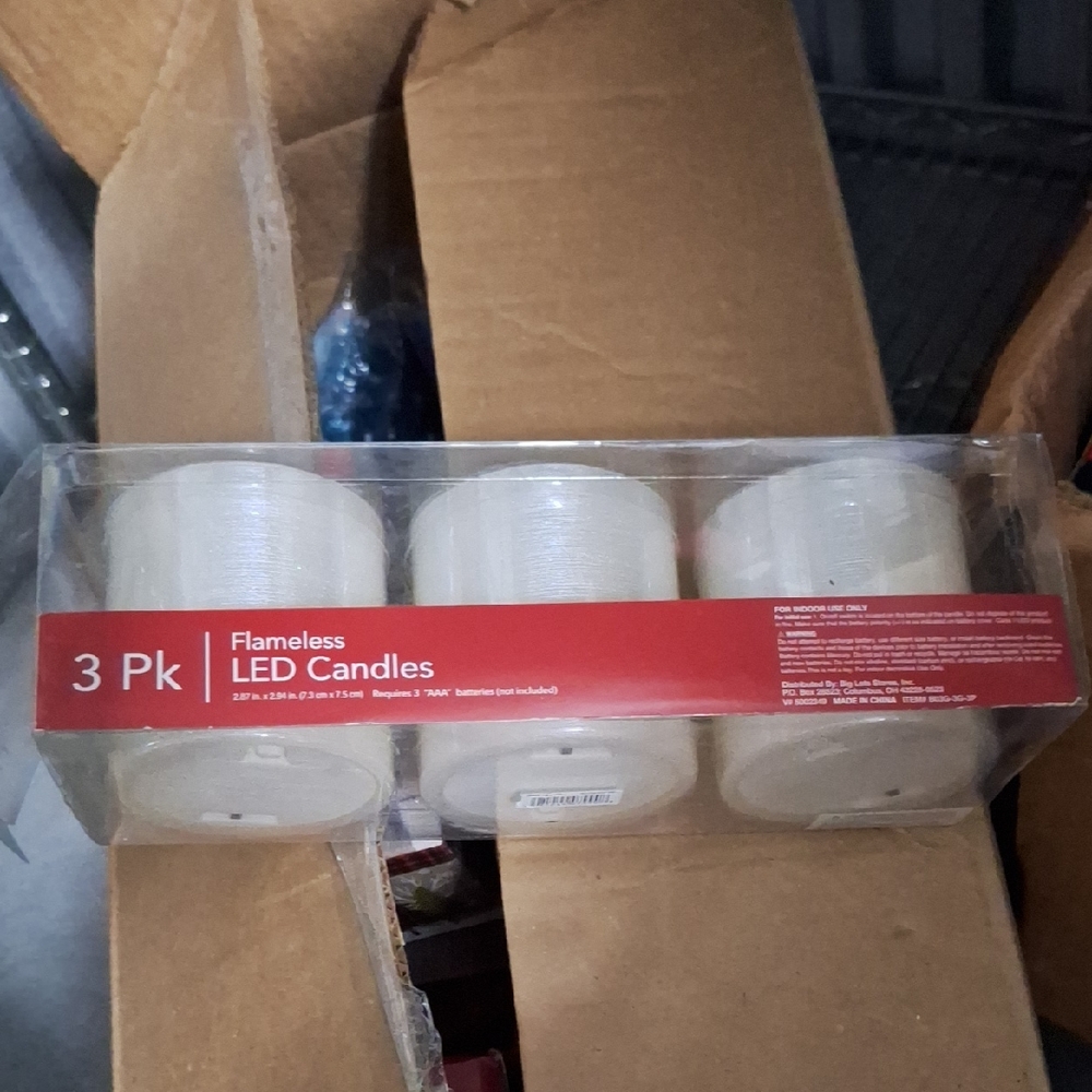 3 Pack Flameless LED Candles - Picture 3 of 11